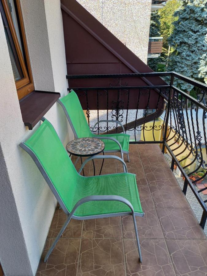 Hotel Vysehrad Turčianske Teplice Exteriör bild
